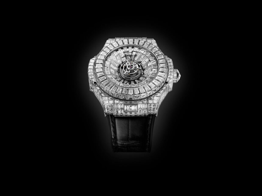 nearly-500-diamonds-adorn-hublot’s-latest-big-bang-creation nearly-500-diamonds-adorn-hublot’s-latest-big-bang-creation