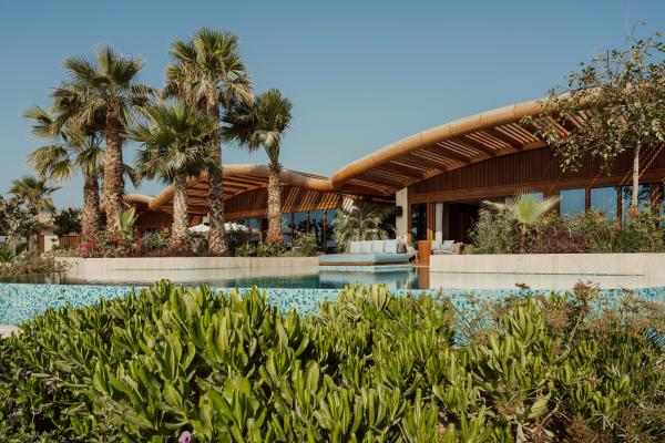 miraval-the-red-sea-opens-on-shura-island,-saudi-arabia-pioneering-luxury-wellness-and-regenerative-tourism-with-driving-their-future-high-end-travel-growth miraval-the-red-sea-opens-on-shura-island,-saudi-arabia-pioneering-luxury-wellness-and-regenerative-tourism-with-driving-their-future-high-end-travel-growth