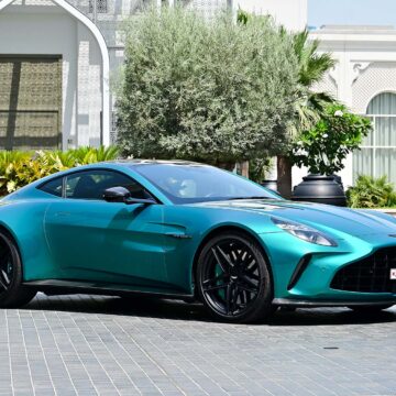 aston-martin-vantage-review:-a-modern-grand-touring-master