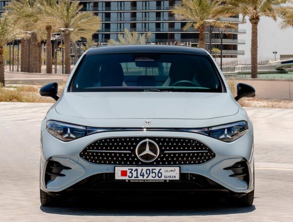 mercedes-benz-cla-200-hybrid-test-drive:-tech-and-transformation-converge mercedes-benz-cla-200-hybrid-test-drive:-tech-and-transformation-converge